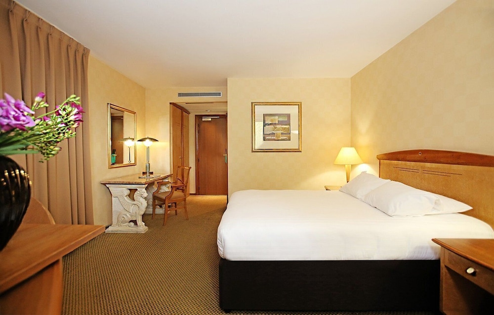 Millennium Hotel Paris Charles De Gaulle 19