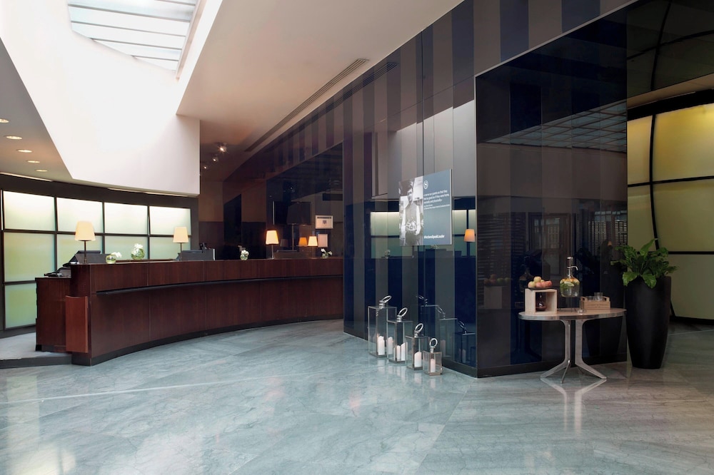 Sheraton Paris Charles de Gaulle Airport Hotel 3