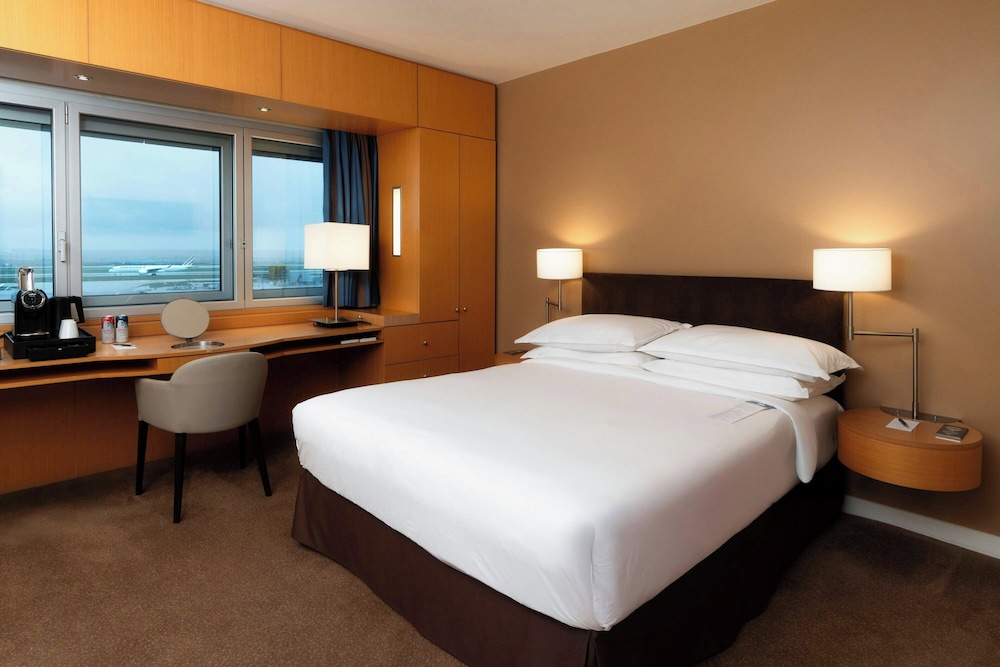 Sheraton Paris Charles de Gaulle Airport Hotel 20