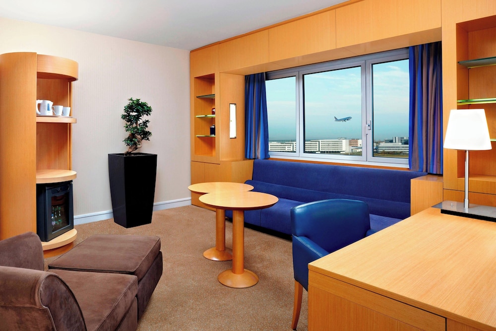 Sheraton Paris Charles de Gaulle Airport Hotel 22