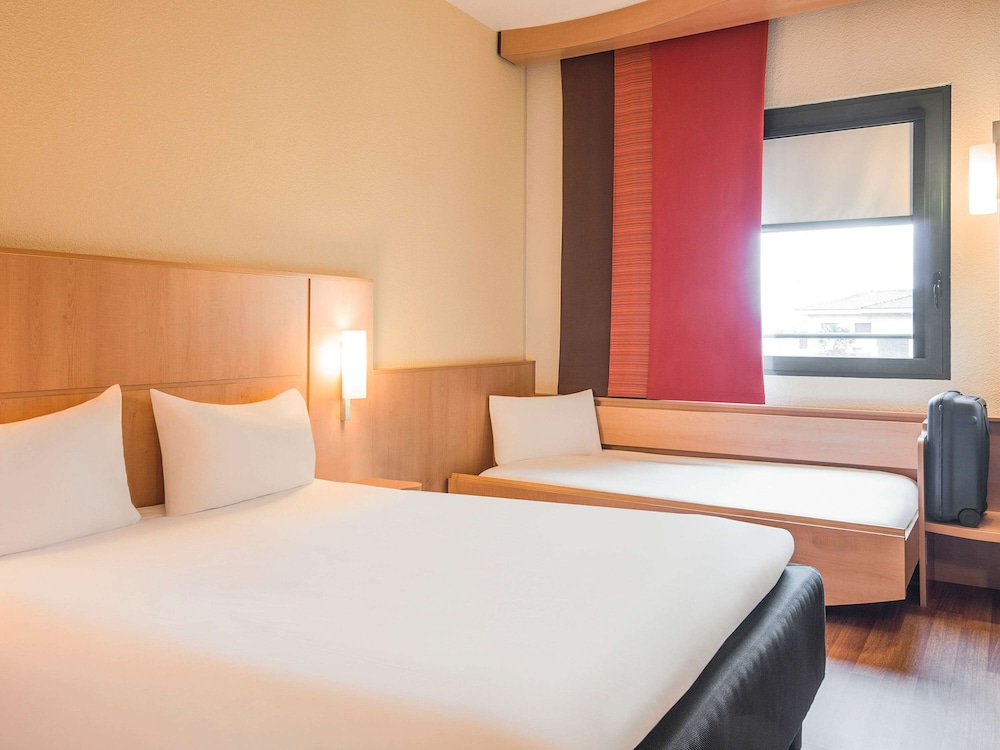 ibis Paris Porte d'Italie 17