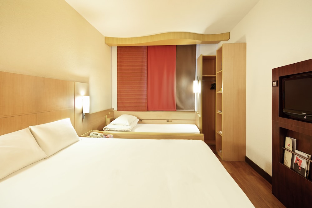 ibis Paris Porte d'Italie 7