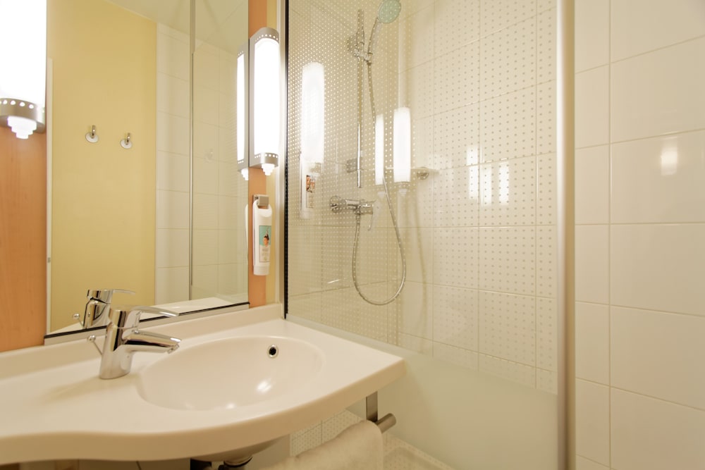 ibis Paris Porte d'Italie 24