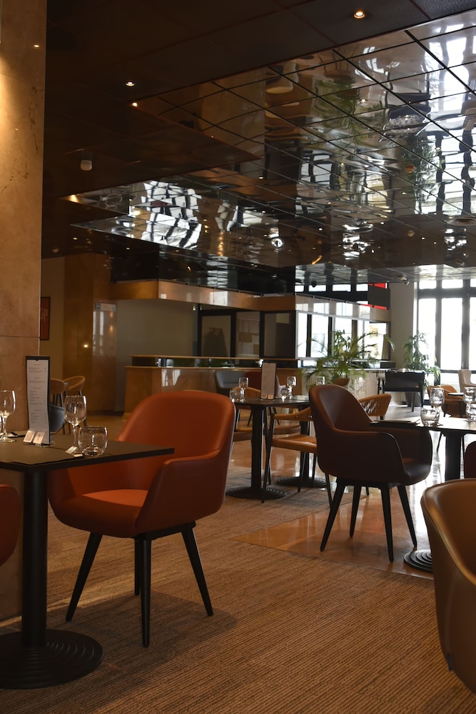 Ibis Paris Porte de Bercy 24