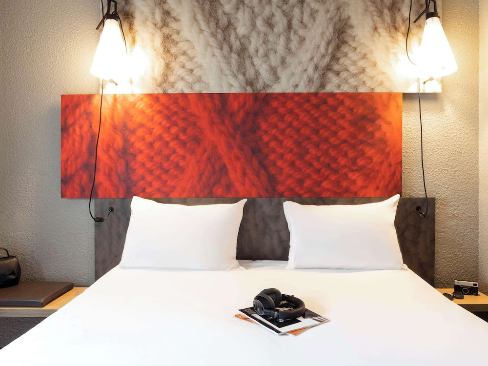 Ibis Paris Porte de Bercy 6