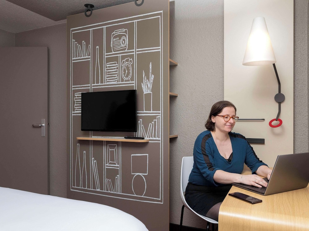Ibis Paris Porte de Bercy 11