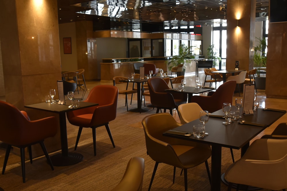 Ibis Paris Porte de Bercy 23