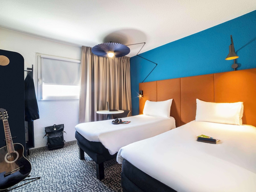 Ibis Paris Porte de Bercy 2