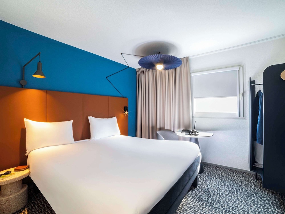 Ibis Paris Porte de Bercy 5