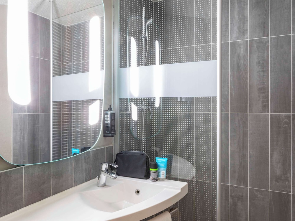 Ibis Paris Porte de Bercy 13