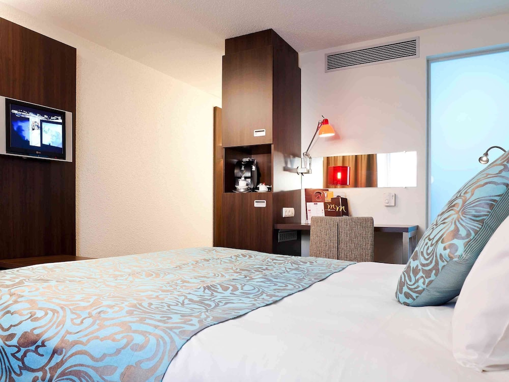Mercure Paris Porte d'Orleans 6