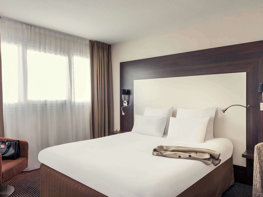 Mercure Paris Porte d'Orleans 13
