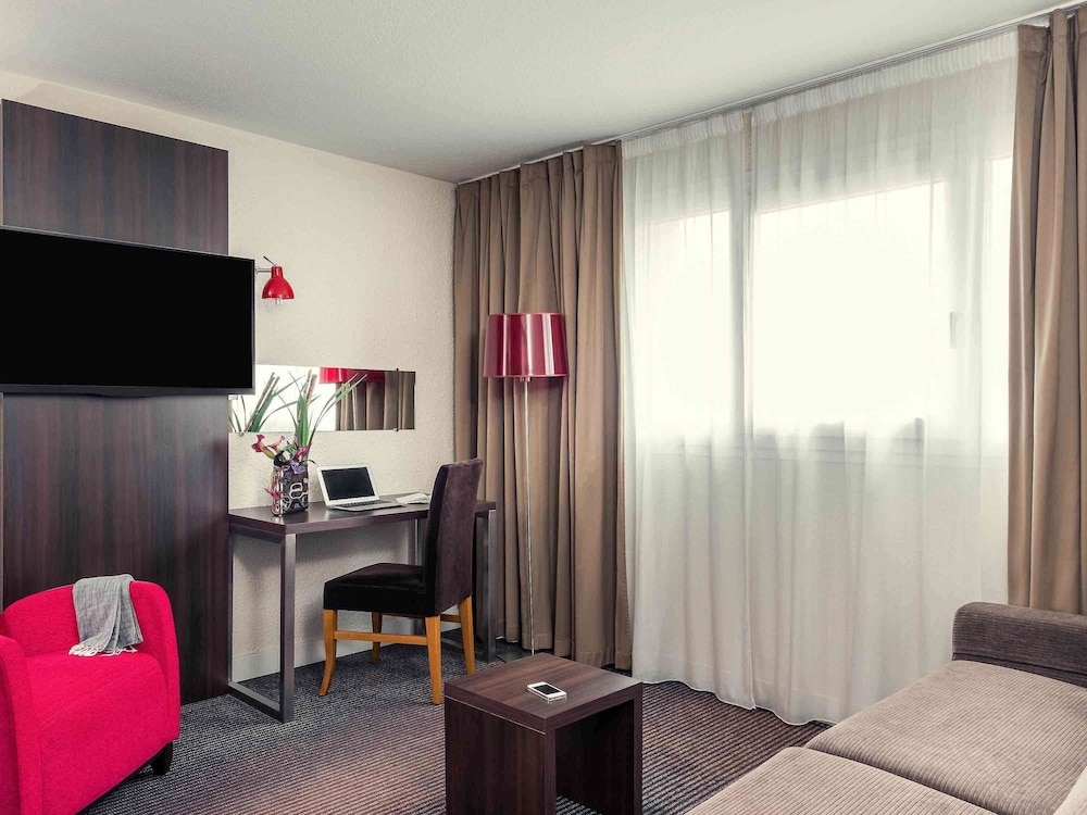 Mercure Paris Porte d'Orleans 17