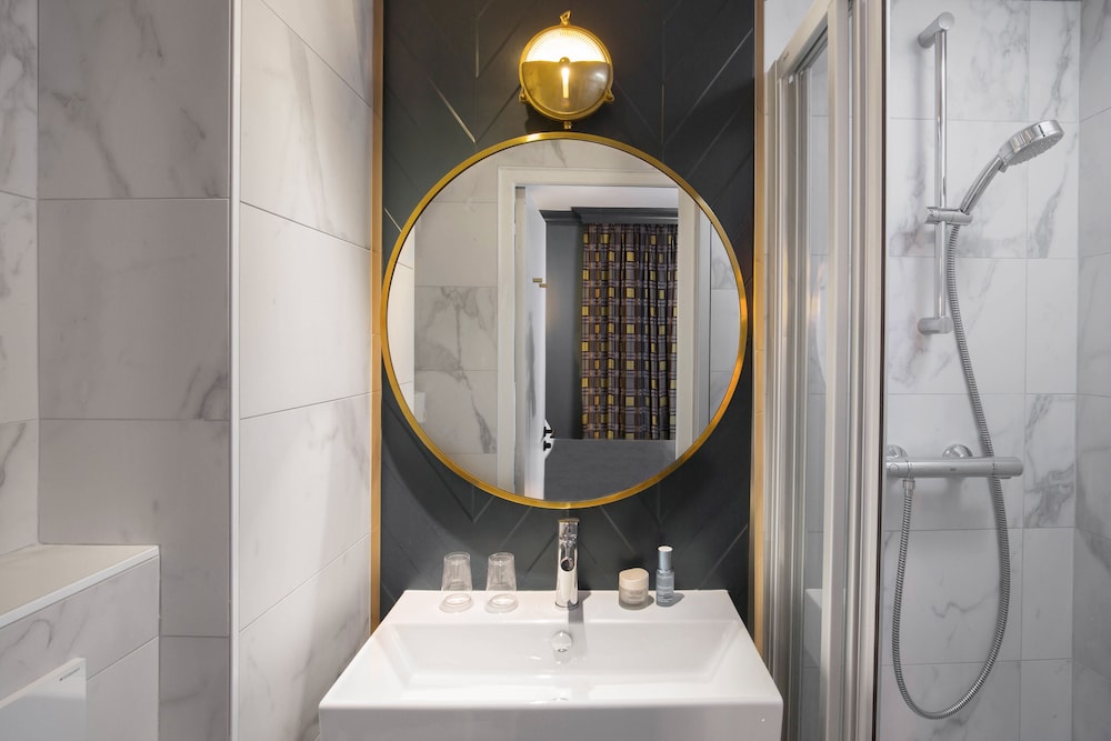 ibis Styles Paris Nation Cours de Vincennes 18