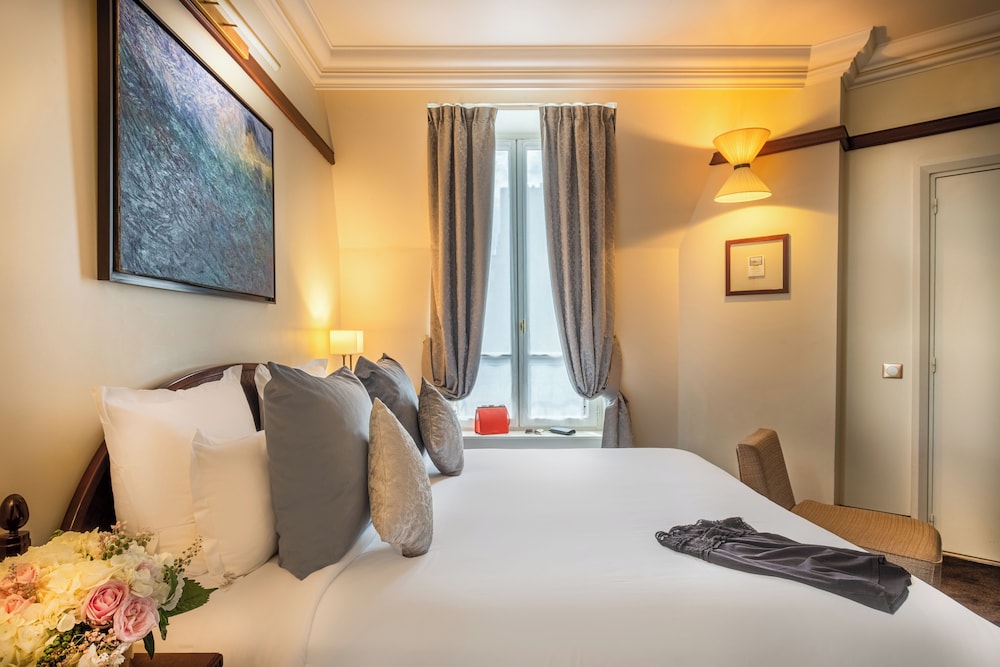 Hotel Pont Royal 7