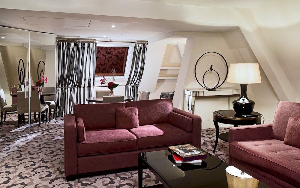 Waldorf Astoria Versailles Trianon Palace 18