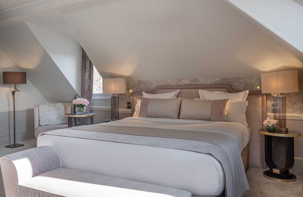 Hôtel Elysia by Inwood Hotels 12