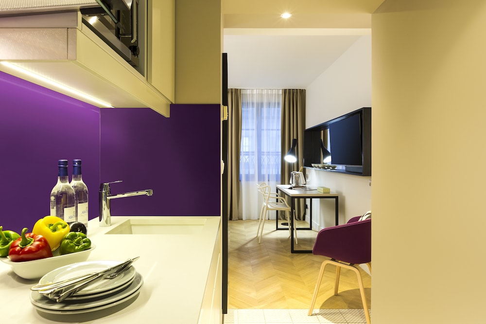 Citadines Opéra Paris 23