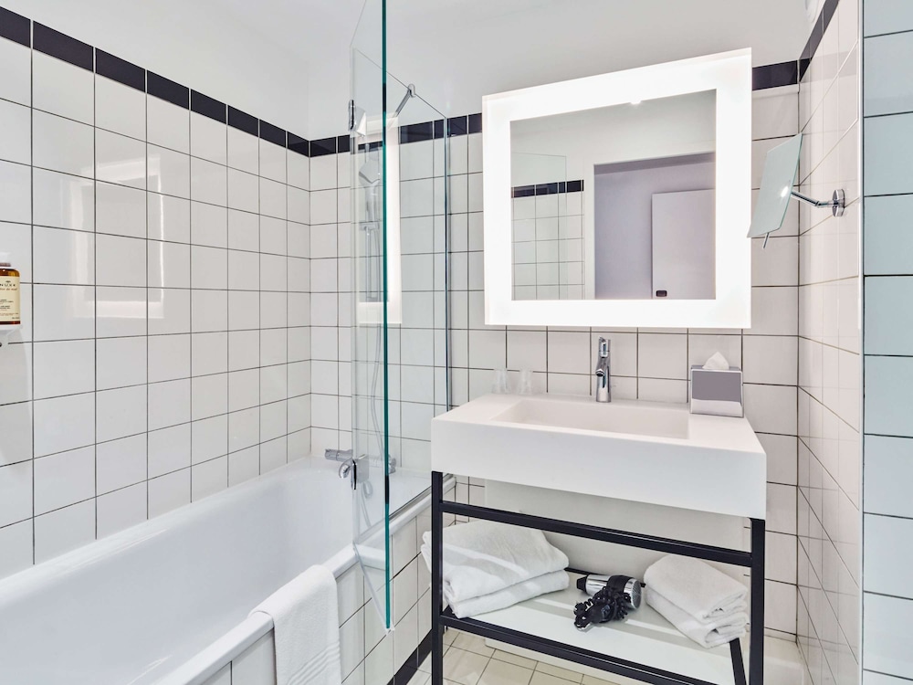 Hotel Mercure Paris Orly Tech Airport 15