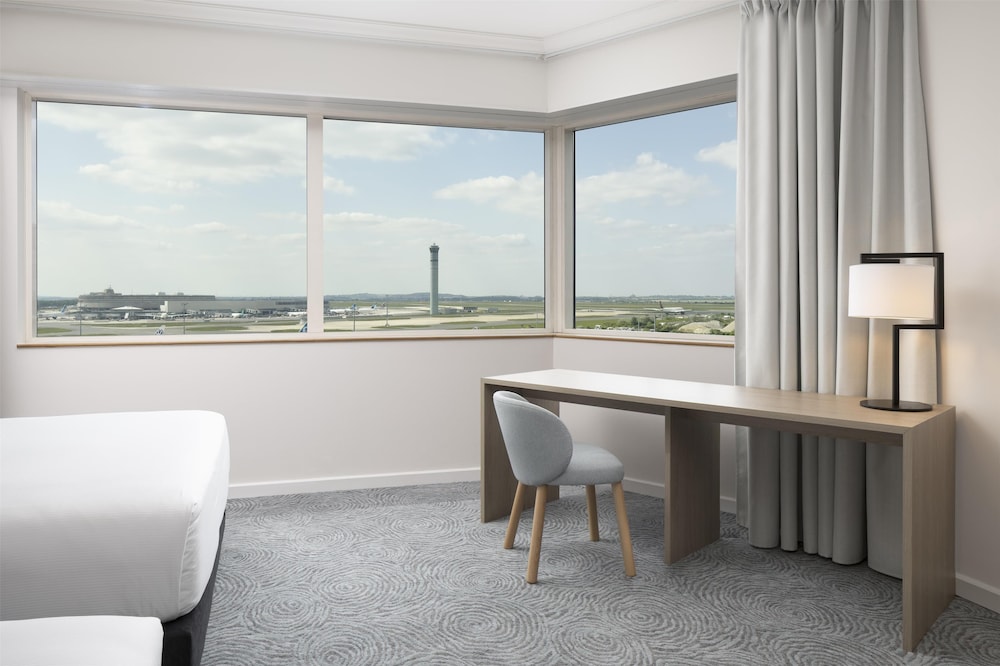 Hilton Paris Charles de Gaulle Airport 9