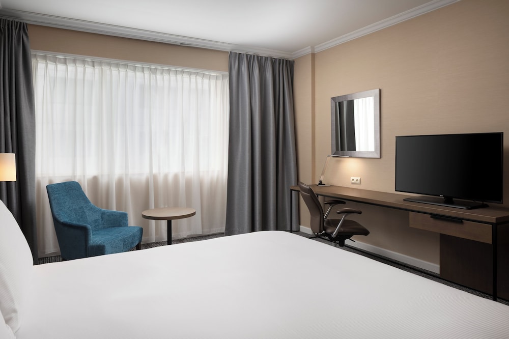 Hilton Paris Charles de Gaulle Airport 22