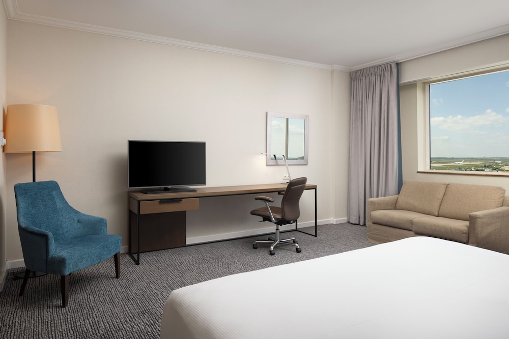 Hilton Paris Charles de Gaulle Airport 23