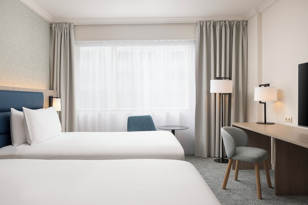 Hilton Paris Charles de Gaulle Airport 20