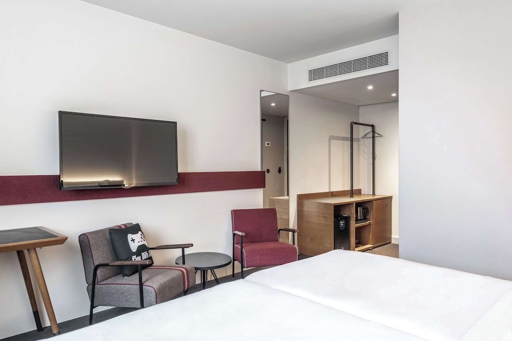 Pentahotel Paris CDG Airport 6
