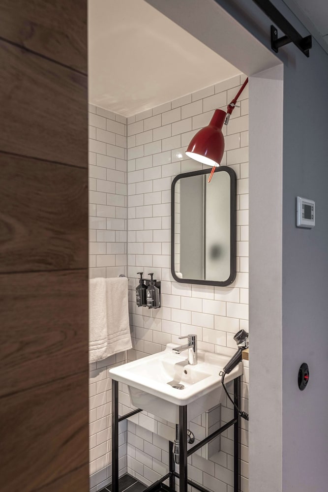 Pentahotel Paris CDG Airport 21
