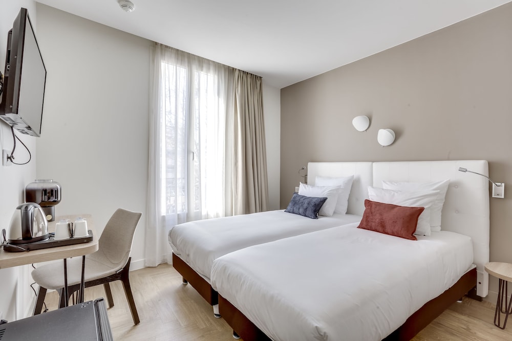Hotel CourSeine 6