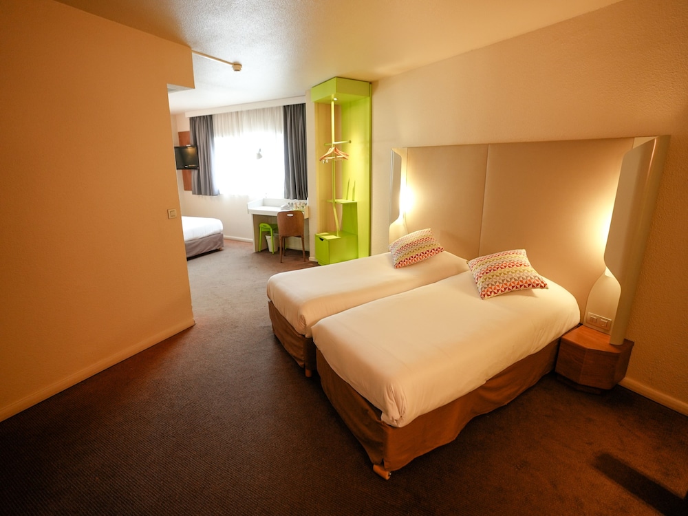 Campanile Paris CDG Airport Villepinte 22