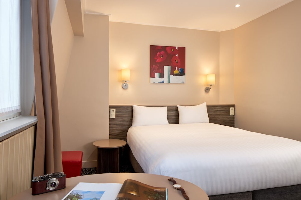 Timhotel Odessa Montparnasse 19
