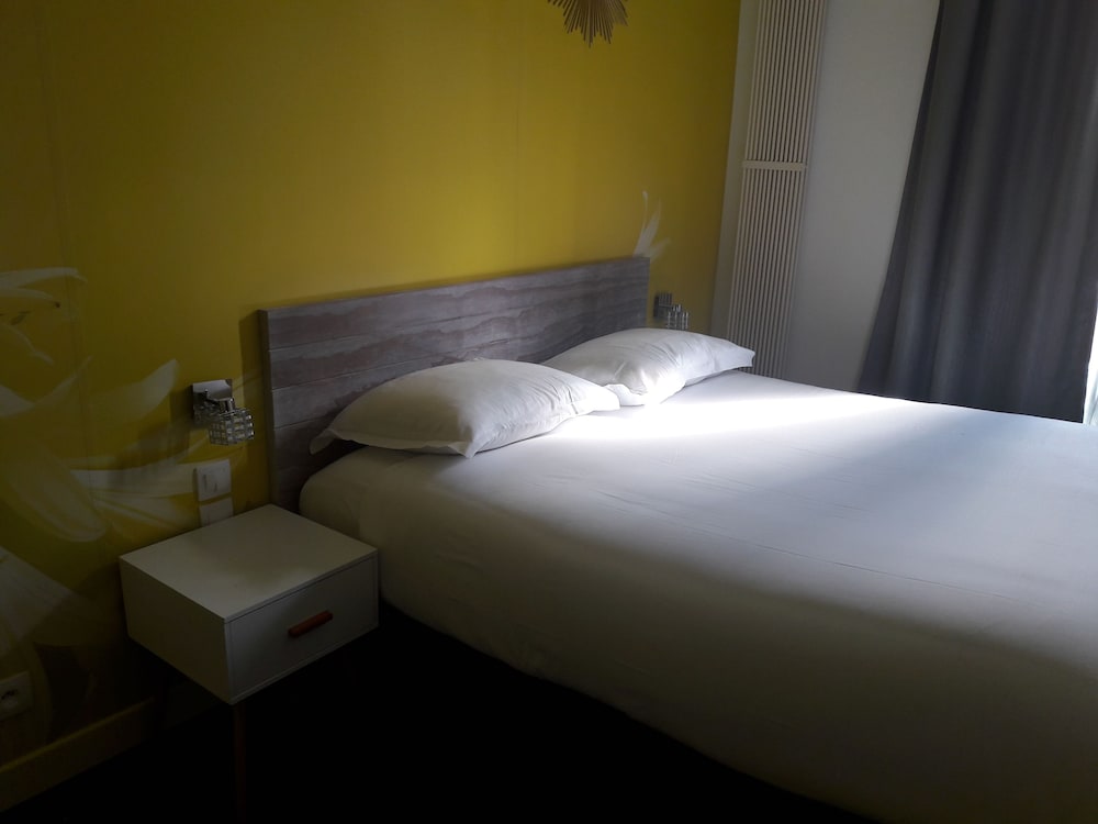 Glam's Hôtel 4