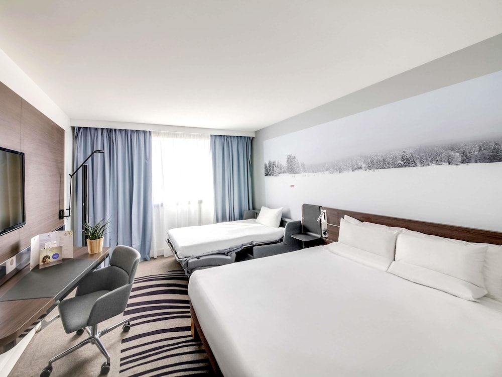Novotel Paris Centre Gare Montparnasse 9