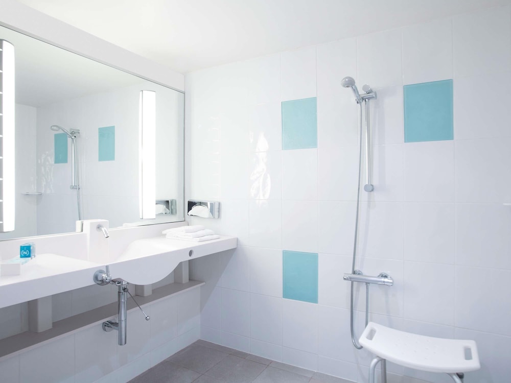 Novotel Paris Centre Gare Montparnasse 14