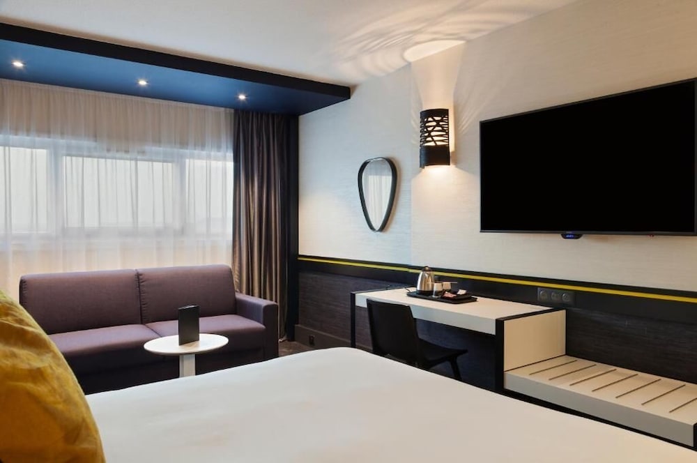 Hotel Inn Paris CDG Airport 11