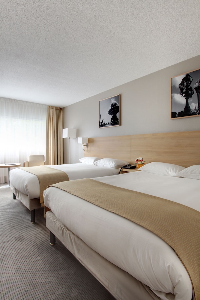 Hotel Inn Paris CDG Airport 3