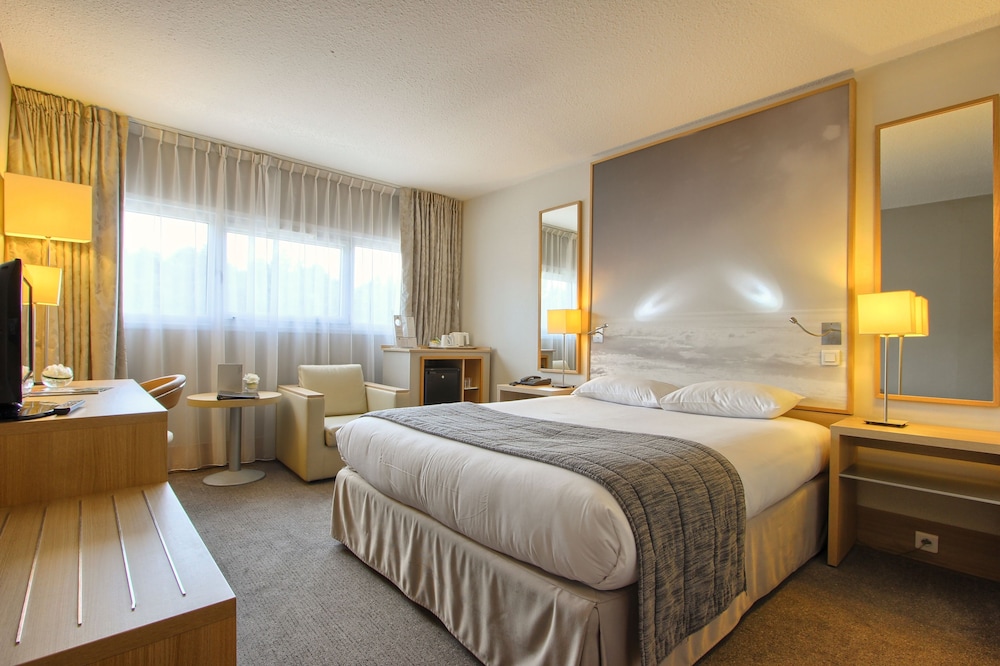 Hotel Inn Paris CDG Airport 6