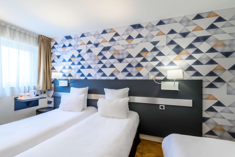 Comfort Hotel Paris Porte d'Ivry 19