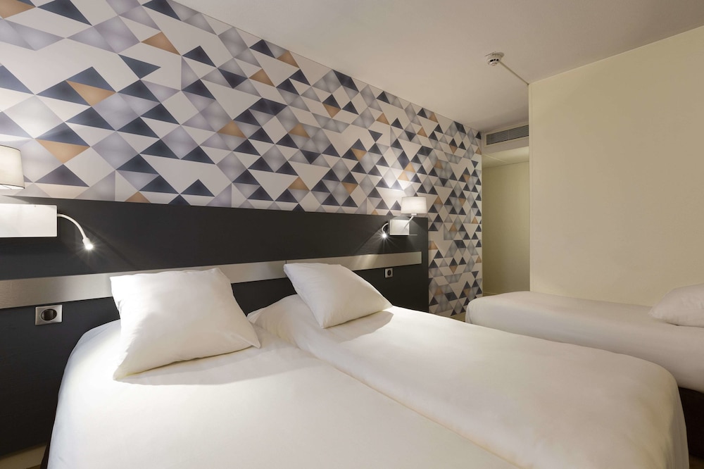 Comfort Hotel Paris Porte d'Ivry 11