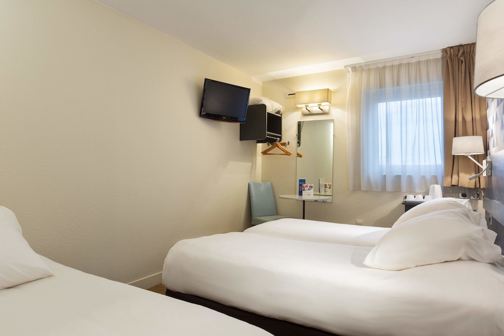 Comfort Hotel Paris Porte d'Ivry 13