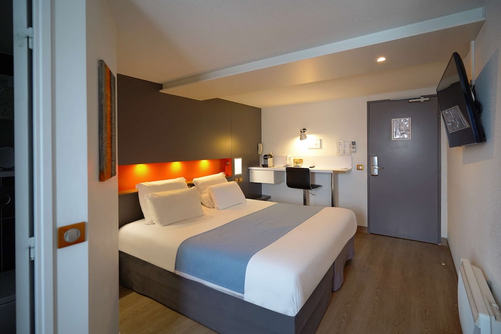Best Western The Wish Versailles 17
