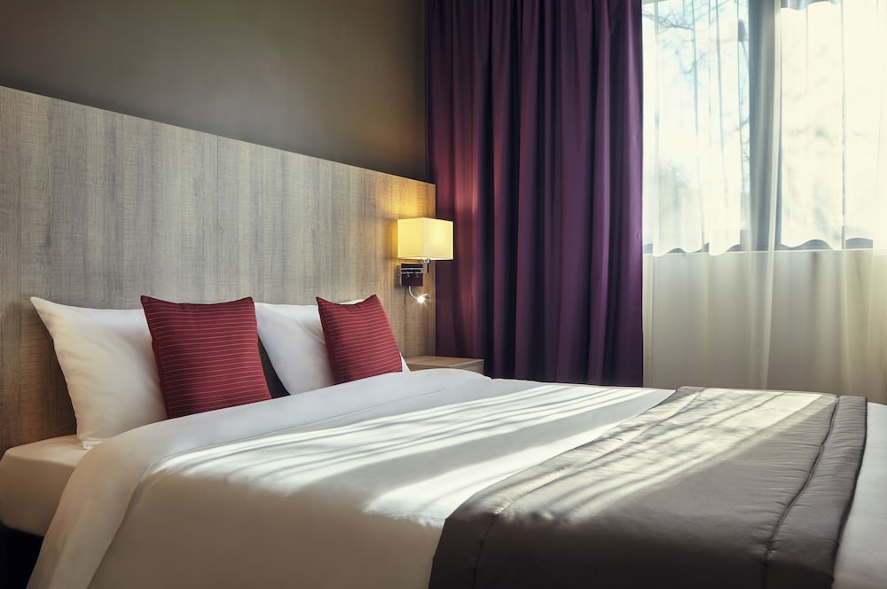Mercure Versailles Paris Ouest 18