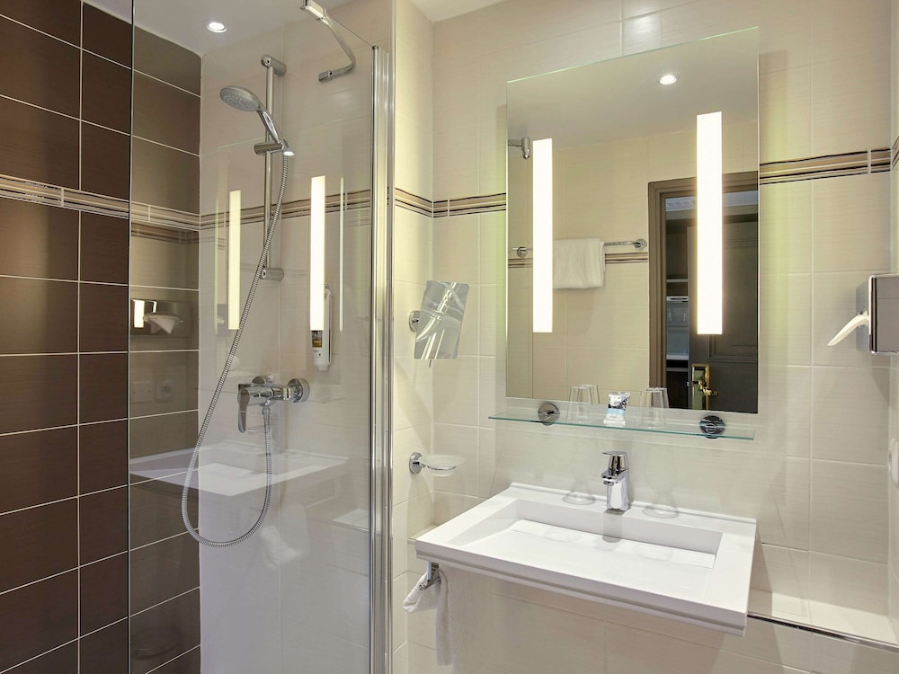 Mercure Versailles Paris Ouest 22