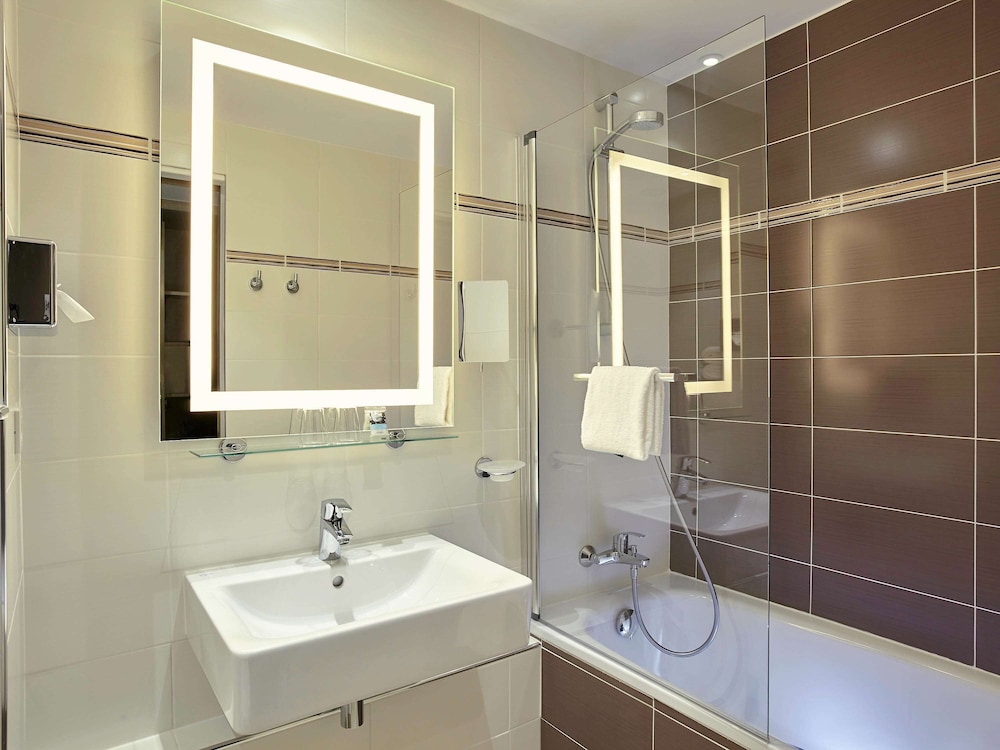 Mercure Versailles Paris Ouest 20