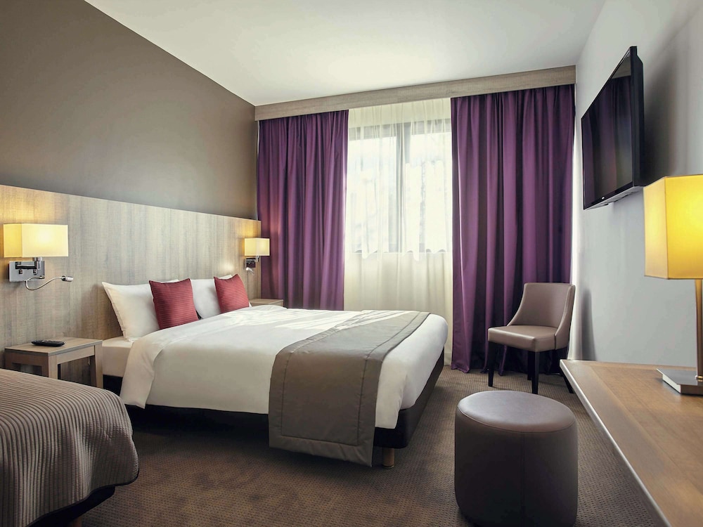 Mercure Versailles Paris Ouest 10