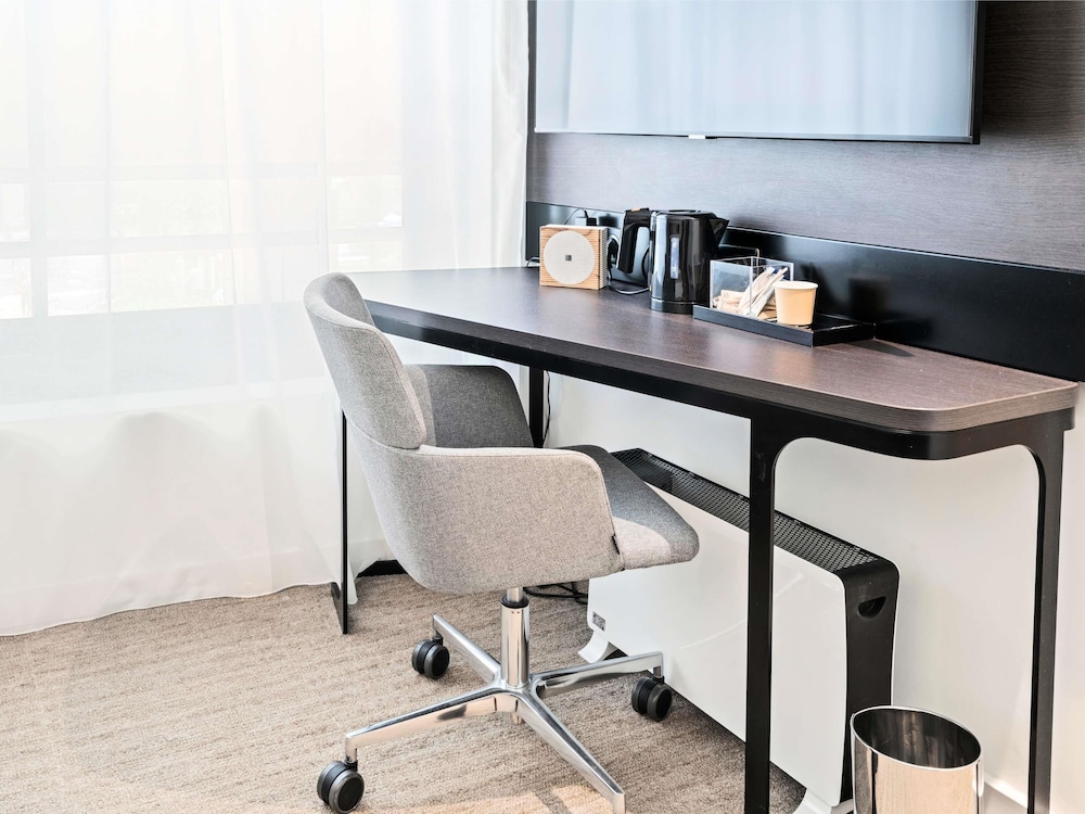 Novotel Paris Sud Porte de Charenton 18