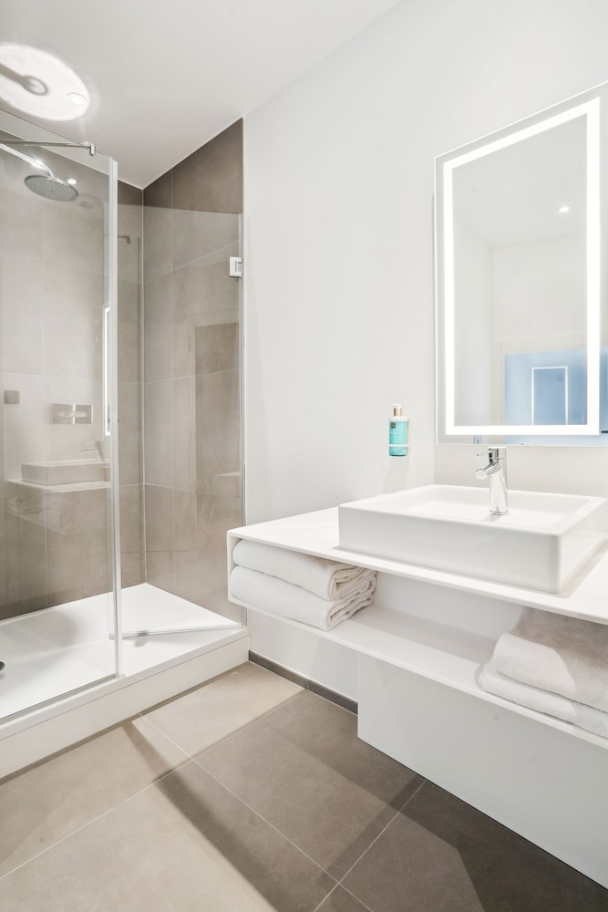 Novotel Paris Sud Porte de Charenton 24