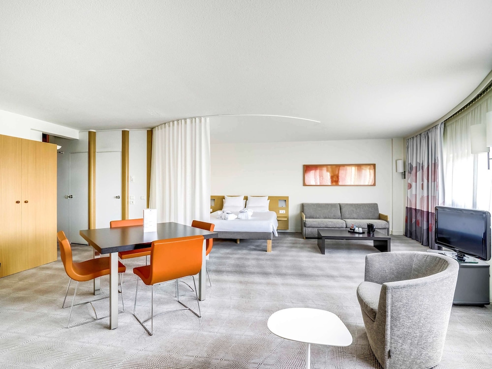 Novotel Paris Orly Rungis 18