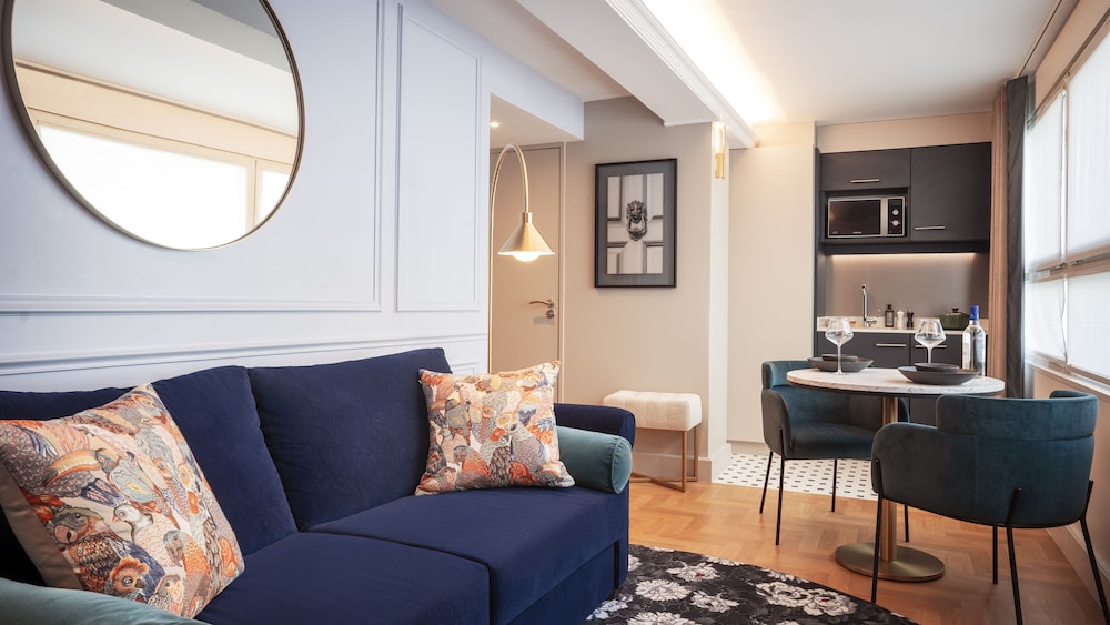 Residhome Paris-Opéra 18